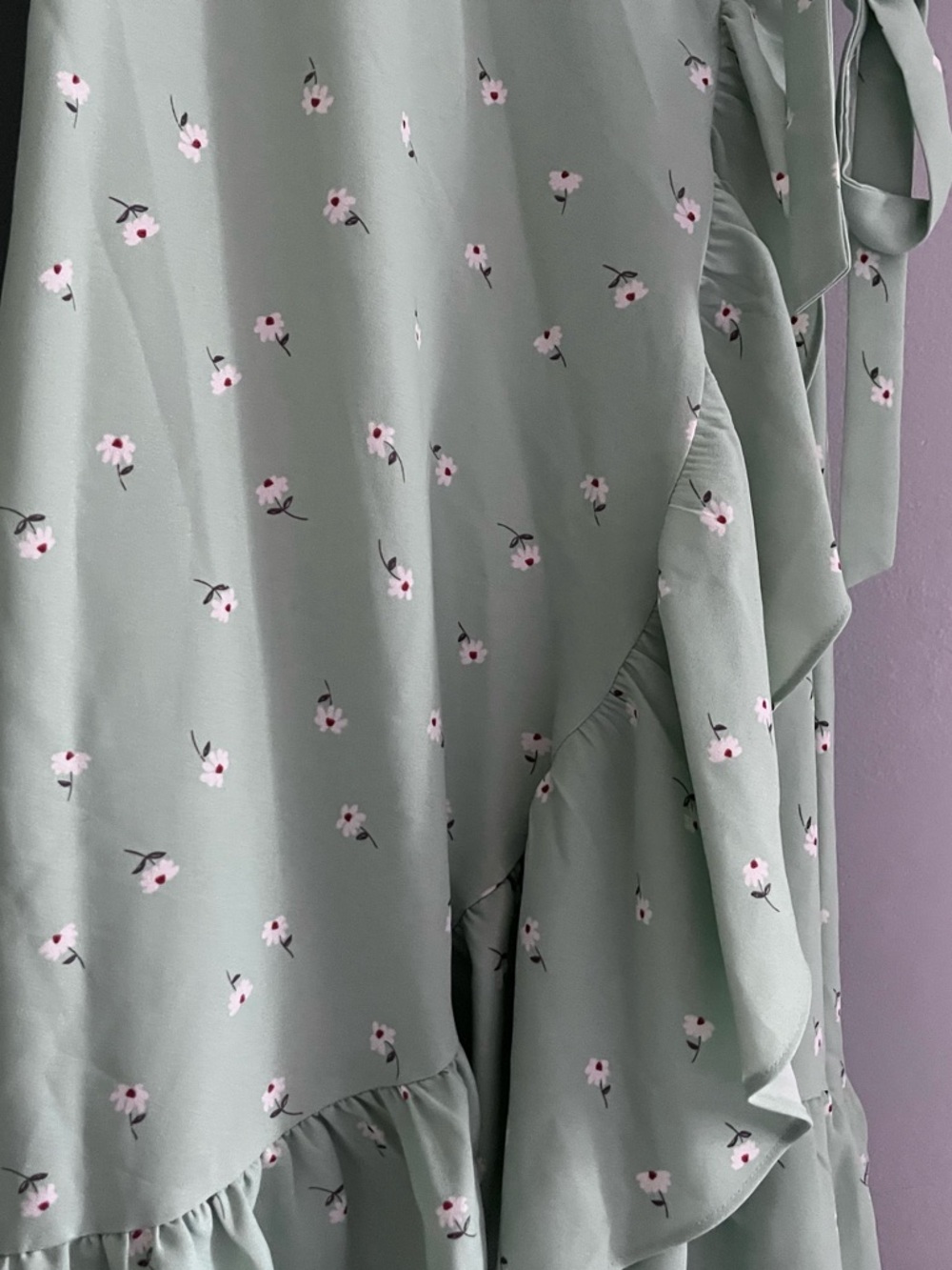 LC Floral Wrap Midi Dress - Picture 5 of 10